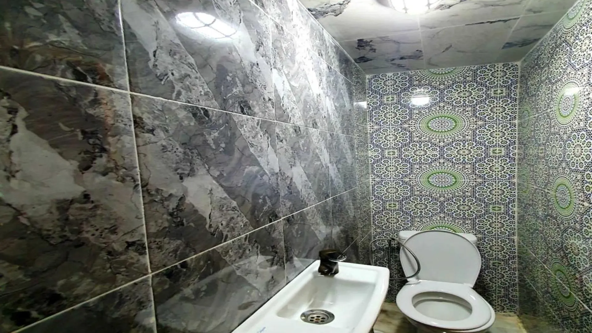 Hostel Rcif Fes Bed & Breakfast