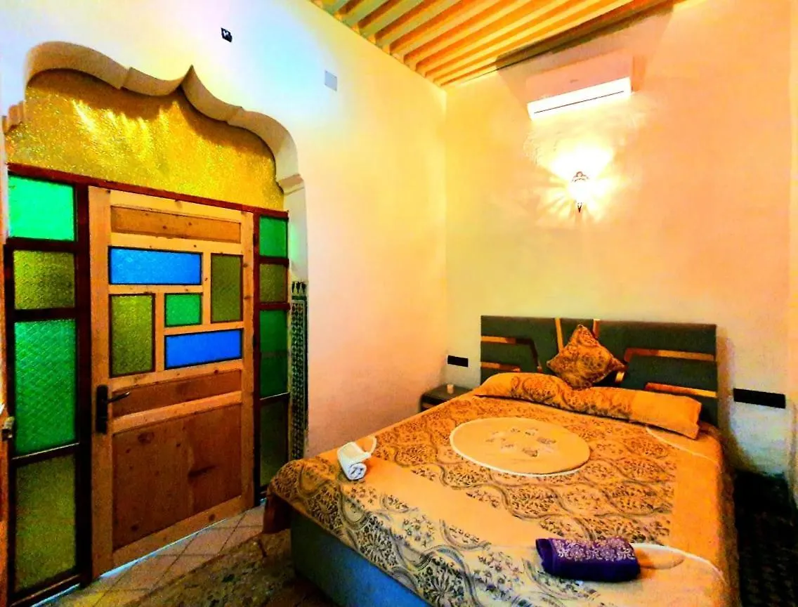 Hostel Rcif Fes Bed & Breakfast